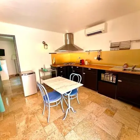Annexe Bastide Du Paradou *